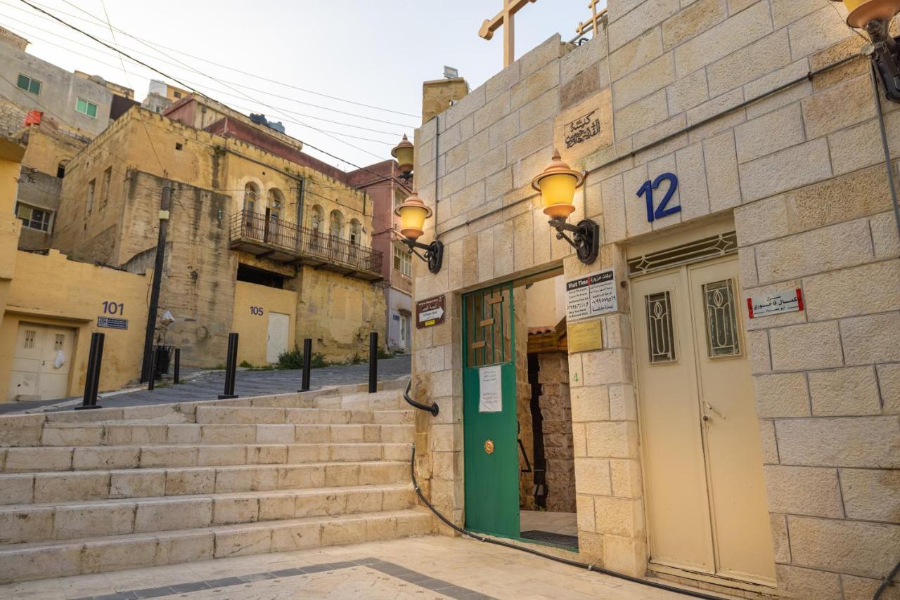 Jordan Heritage Madhafa Al Salt Exteriör bild